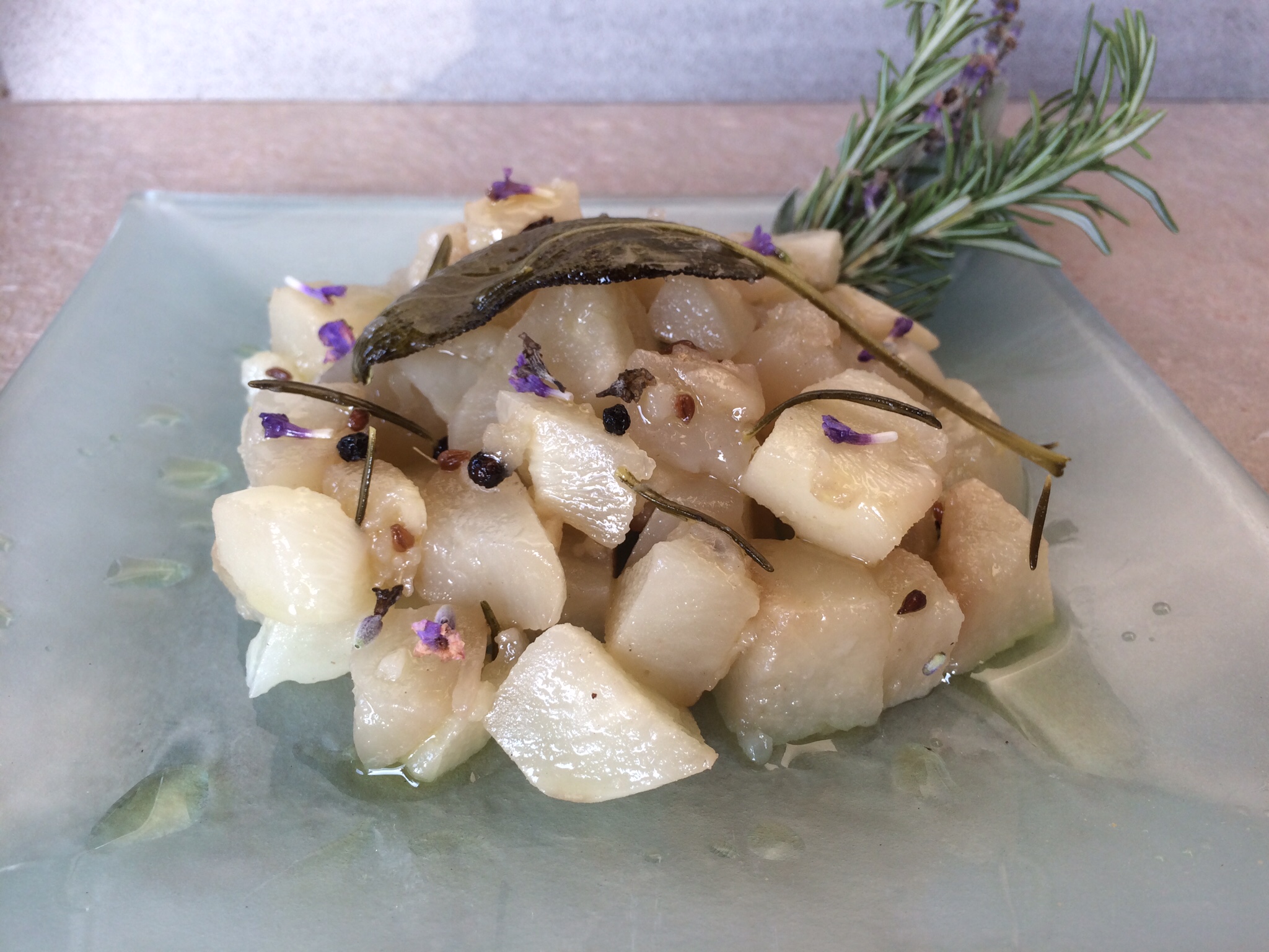 NABOS CONFITADOS AL AROMA DE ROMERO Y SALVIA