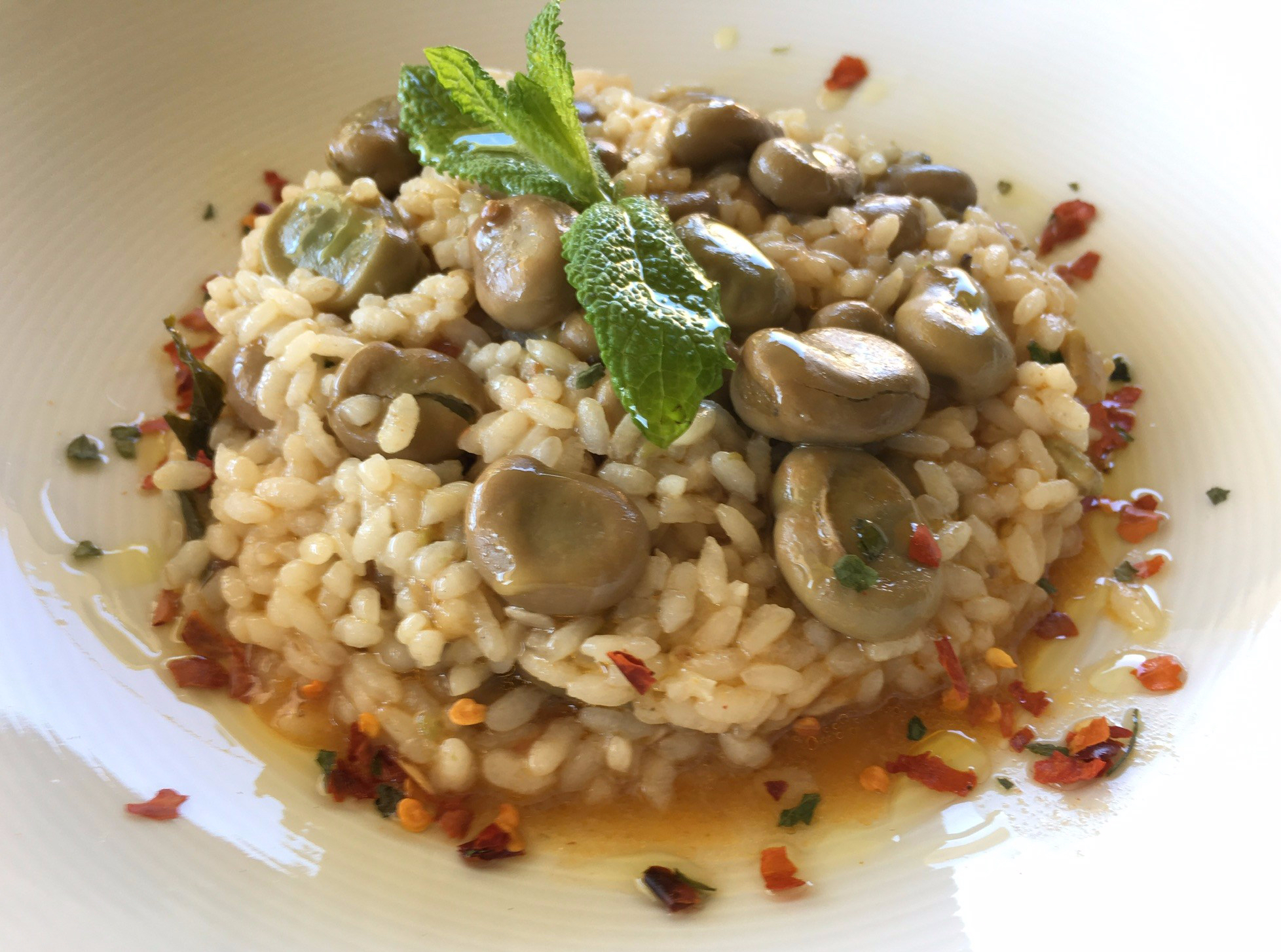 ARROZ CON HABAS TIERNAS