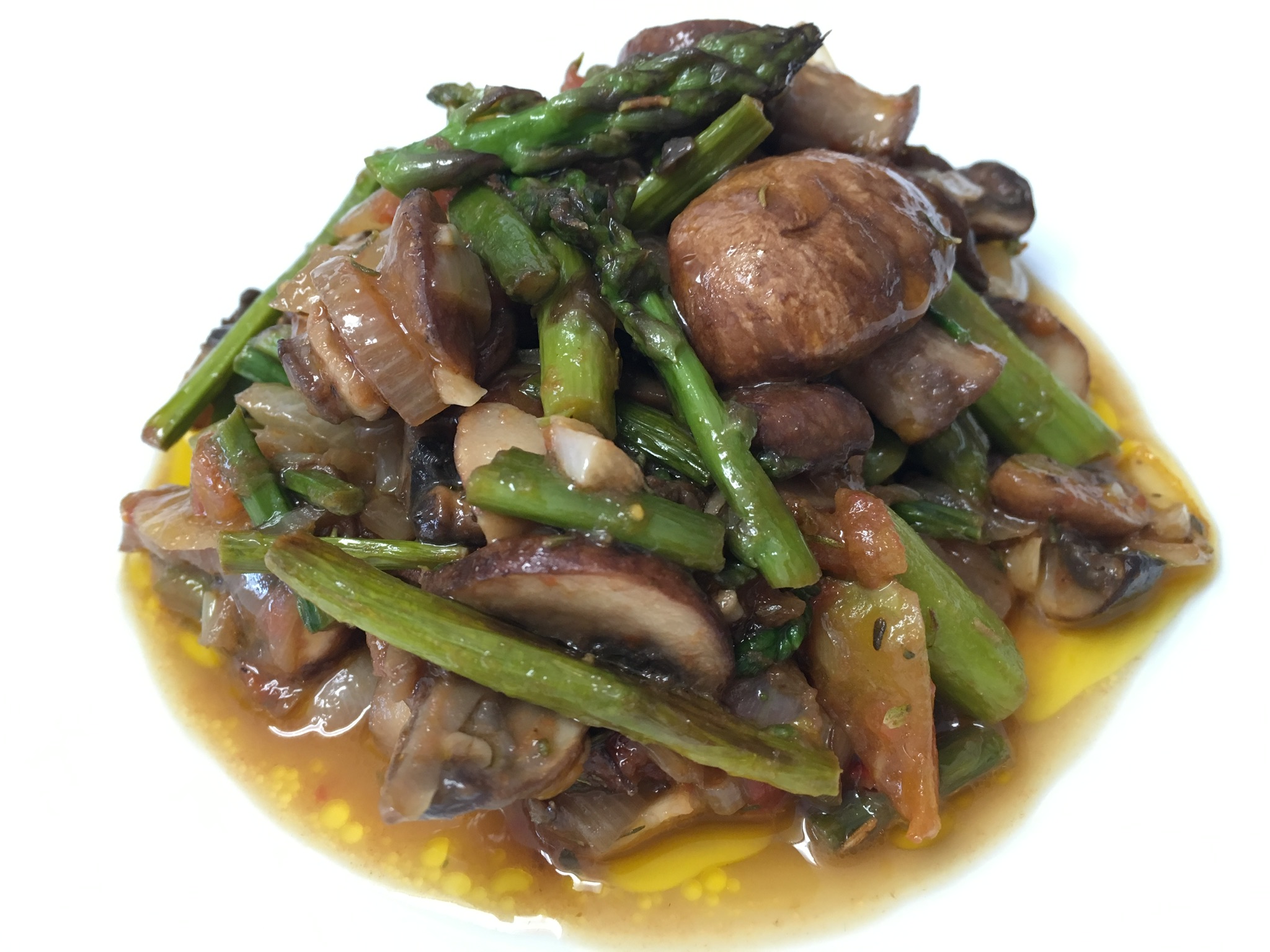 REVOLTILLO DE CHAMPIÑONES Y ESPÁRRAGOS TRIGUEROS